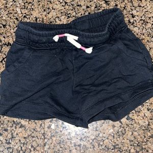 Toddler girls size 5T Cat & Jack shorts